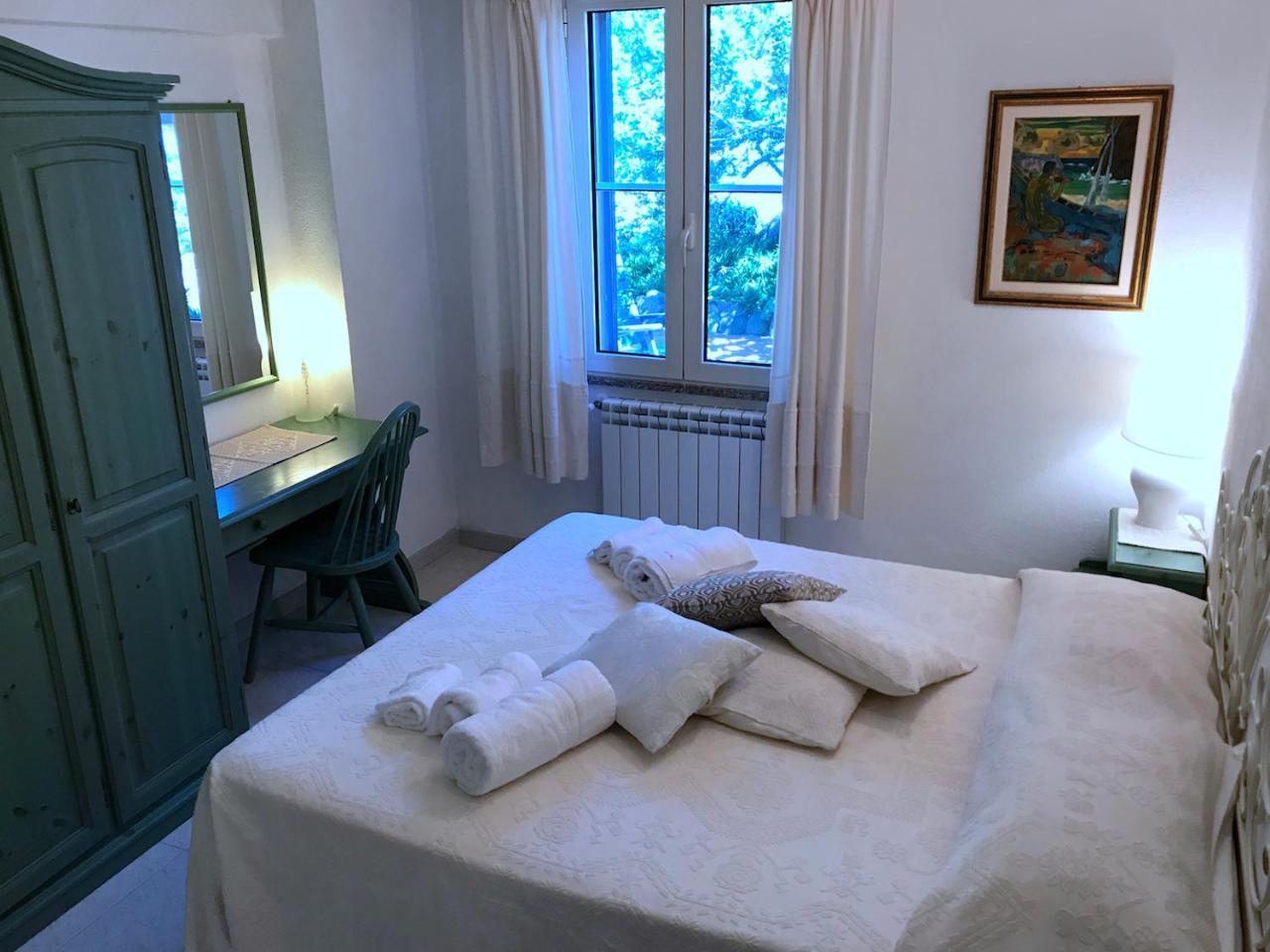 Villa Mica La Maddalena  Bagian luar foto